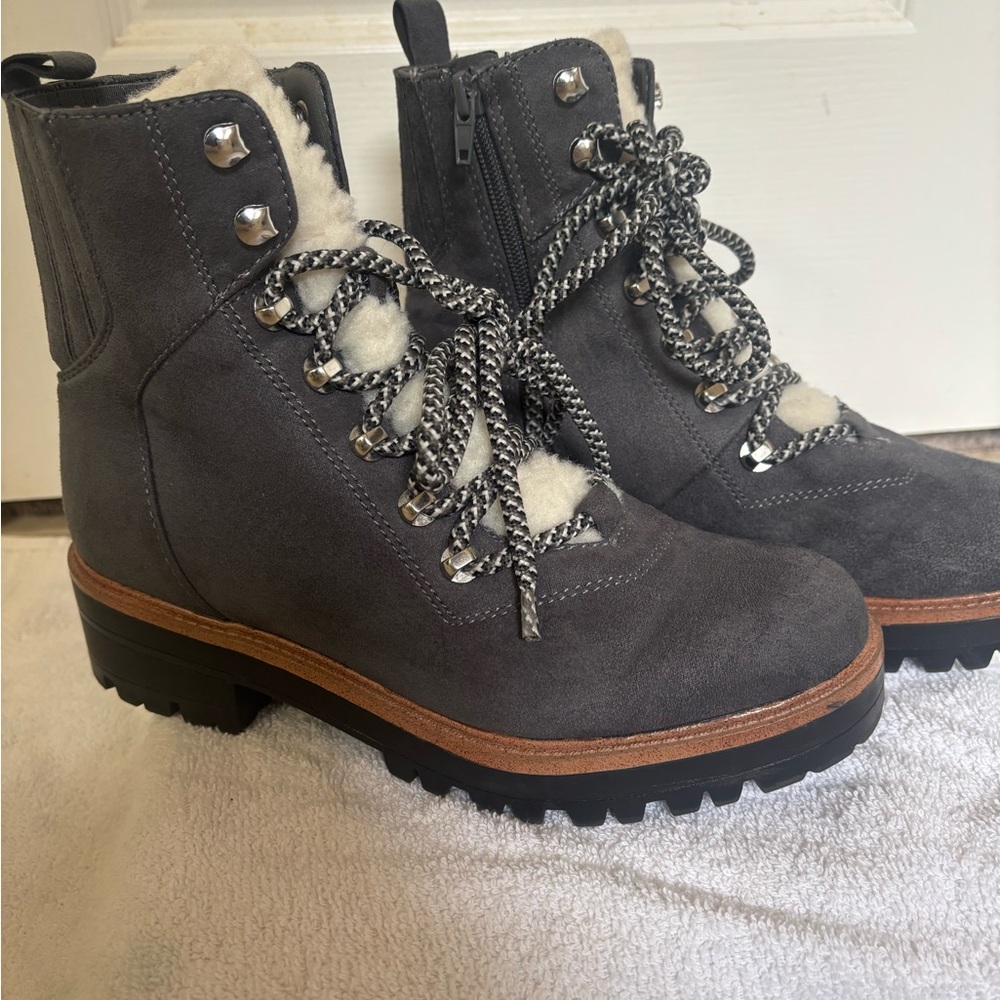 Combat Cozy Cabin Indigo Rd Women's Charcoal Lace Winter Boho Heel Boots 7 1/2 - Picture 2 of 4